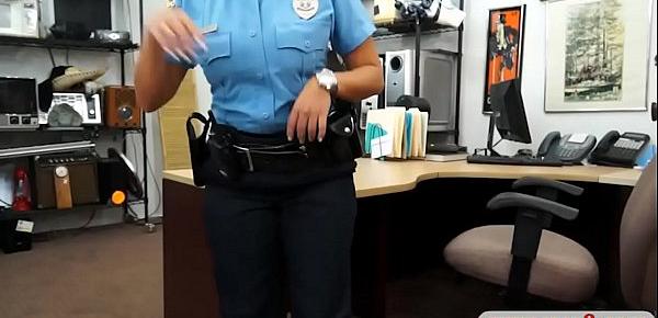  Curvy officer gets rammed by pawn dude